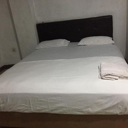 Wisma Maysara Makassar Redpartner Dış mekan fotoğraf